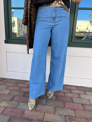Z Supply | Mia Loose Wide Leg Denim Pant Worn Indigo
