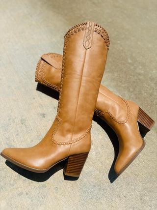 Billini | Finley Western Camel Boot