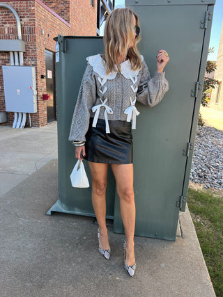 The Peter Sweater Grey