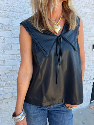 The Livy Top Black