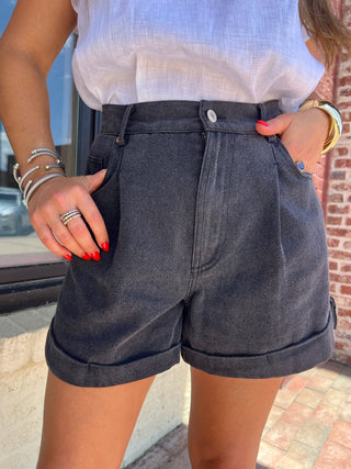 Entro | Truly Cuff Shorts Black