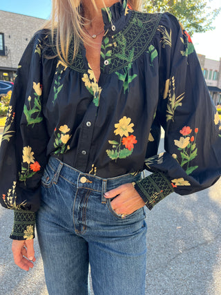 Entro | Britt Smocked Ruffle Blouse Black