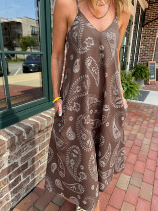 Paisley Print Flowy Midi Dress