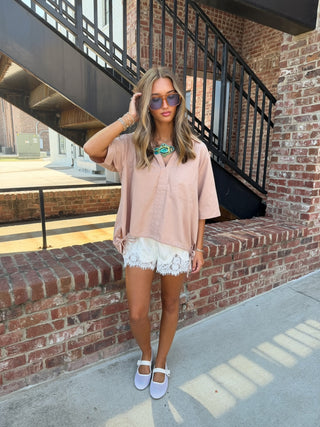 Gather & Go Bubble Hem Shirt Taupe