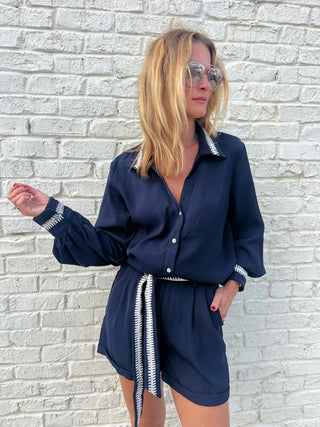 GLAM | Jennifer Stitch Belted Shorts Navy