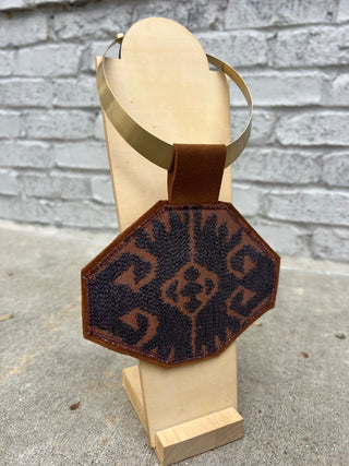 Orijinal | Kilim Pendant Necklace Brass v9