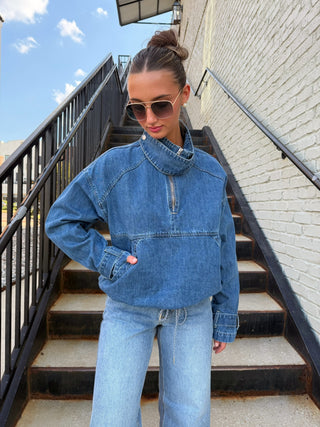 Summit Denim Pullover Med Wash