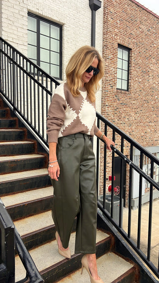 SUNDAY EDITION | Diamond Stitch Sweater