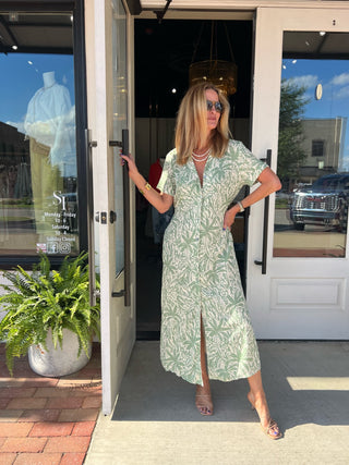 Sadie & Sage | Palm Whispers Midi Shirt Dress