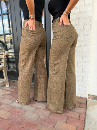 MICA DENIM | Leopard Wide Leg Jeans
