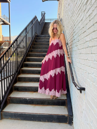 Escape Maxi Dress Burgundy