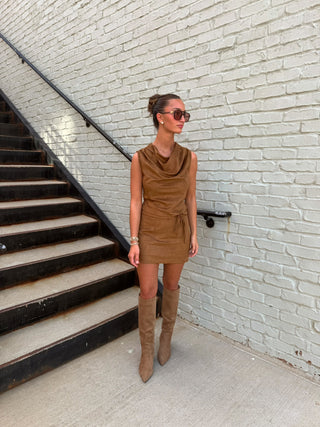 Zuri Suede Set Brown