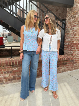 ENTRO | Winny Floral Top