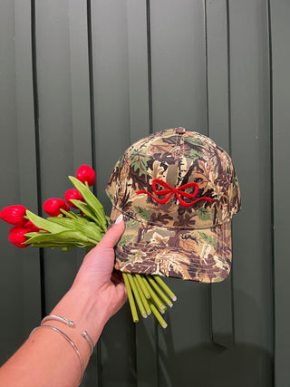 Breezy | Red Bow Camo Hat