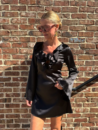 Shannon Bell Sleeve Dress Black