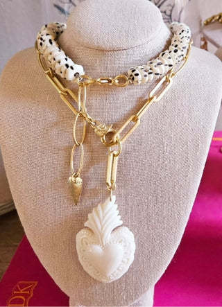 Amulet Brave Design | Carved Bone Lace Heart Necklace
