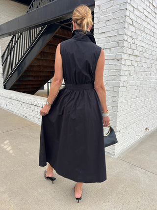 Entro | Cyrah Sleeveless Pleated Midi Dress Black