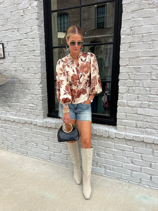 OLIVACEOUS | Mocha Bloom Blouse