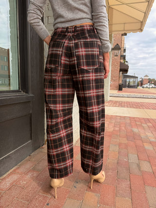 NEEDII | Plaid Barrel Pants