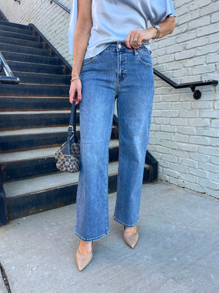 JBD | Sarah Straight Jeans Medium Wash