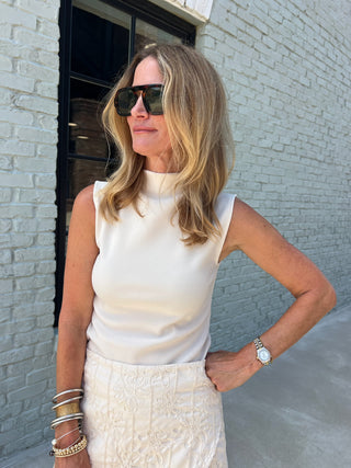 GLAM |Niemann Mock Neck Beige
