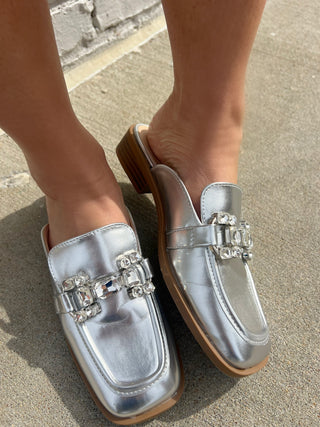 Aquene Mule Silver