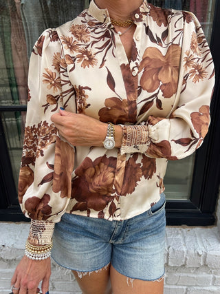 OLIVACEOUS | Mocha Bloom Blouse