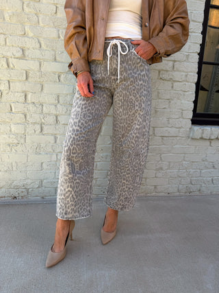 Kelly Leopard Barrel Jeans Grey Leopard