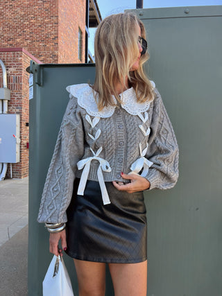 The Peter Sweater Grey