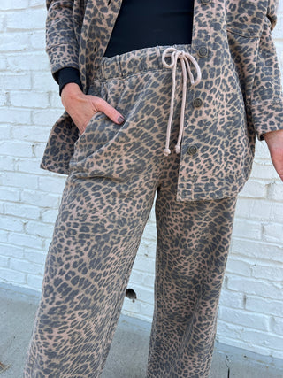 Z Supply | Hunter leopard Knit Pants Desert Tan