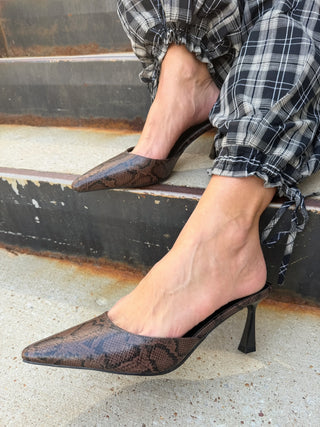 Billini | Yvonni Heel Black Scale