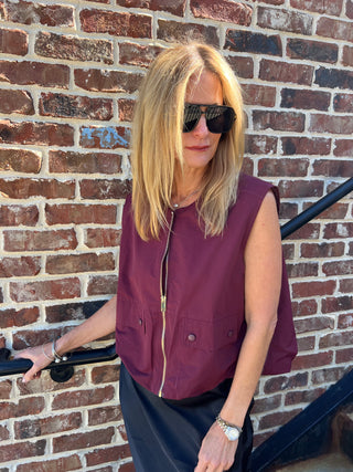 Entro | Vivvy Sleeveless Zip-up Vest Garnet