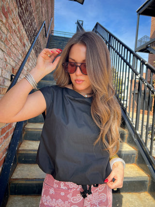 Heyson | The Hill Top Black