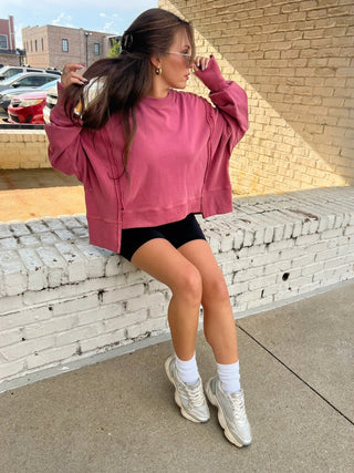 Just Scrolling Sweatshirt Mauve
