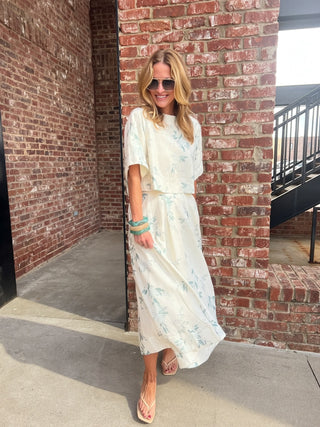 Magnolia Mist Floral Set