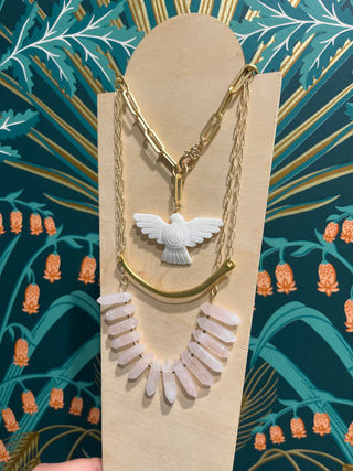 Amulet Brave Deisgn| Rose Quartz Crystal Collar