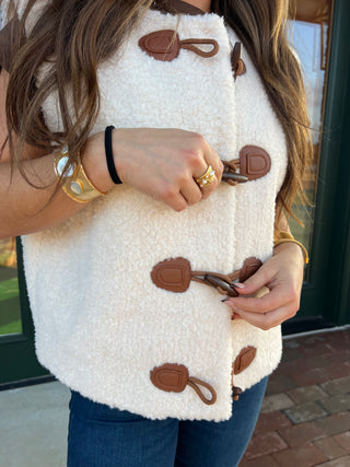 Le Lis | Slope Views  Toggle Vest