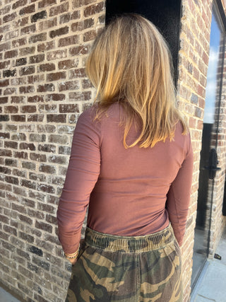 Z Supply | Second Skin Scoop Neck Top Sandalwood