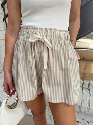 Easy Breeze Stripe Shorts Taupe