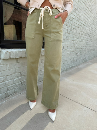 Vervet | Juniper High Rise Elastic Drawstring WB Baggy Wide Jeans