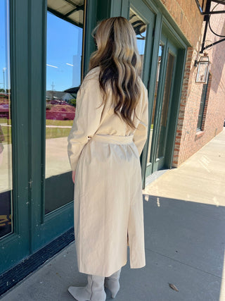 LE LIS | Cambridge Belted Trench Coat