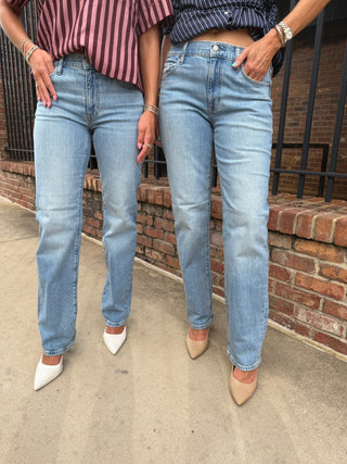 Daze Denim | Rebel Mid Rise Slim Straight | On Repeat