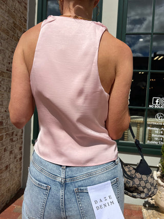Deluc | Pousos Top Pink