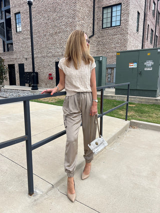 Glam | The Mereda Jogger Mocha
