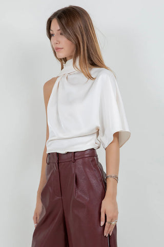 Beckham Asymmetrical Top Cream