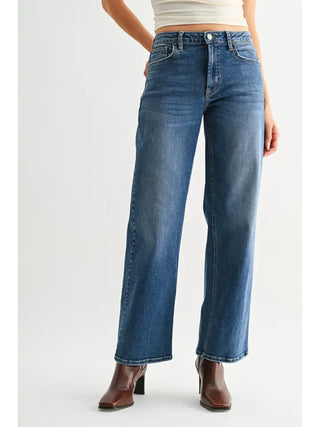 JBD | Sarah Straight Jeans Medium Wash