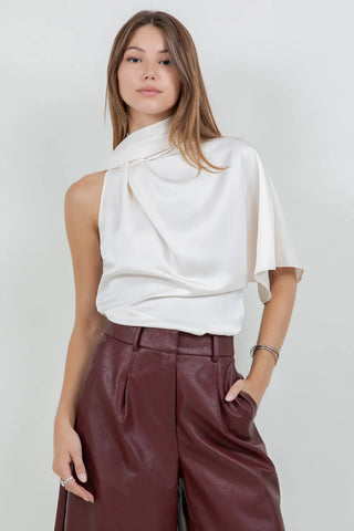 Beckham Asymmetrical Top Cream