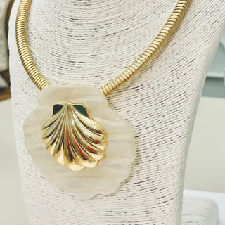 TWO FORTY TWO | White Shell Collar Necklace - White/Gold