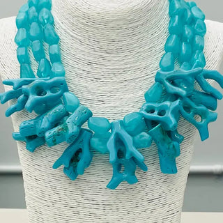TWO FORTY TWO | Chic Coral Statement Necklace - Marbled Teal