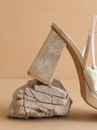 The Zoey Light Gold | Knotted Band Platform Heel